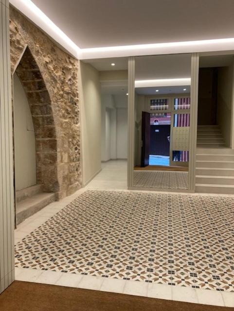 Pension Borras Girona Ngoại thất bức ảnh