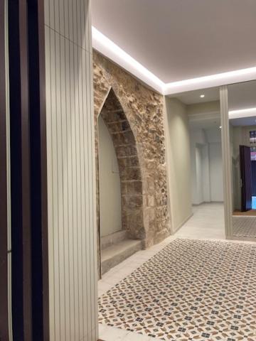 Pension Borras Girona Ngoại thất bức ảnh