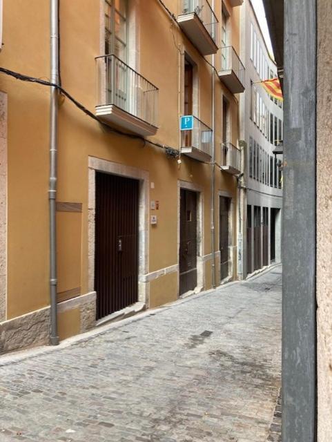 Pension Borras Girona Ngoại thất bức ảnh